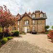 Barnton Grove, Edinburgh, EH4